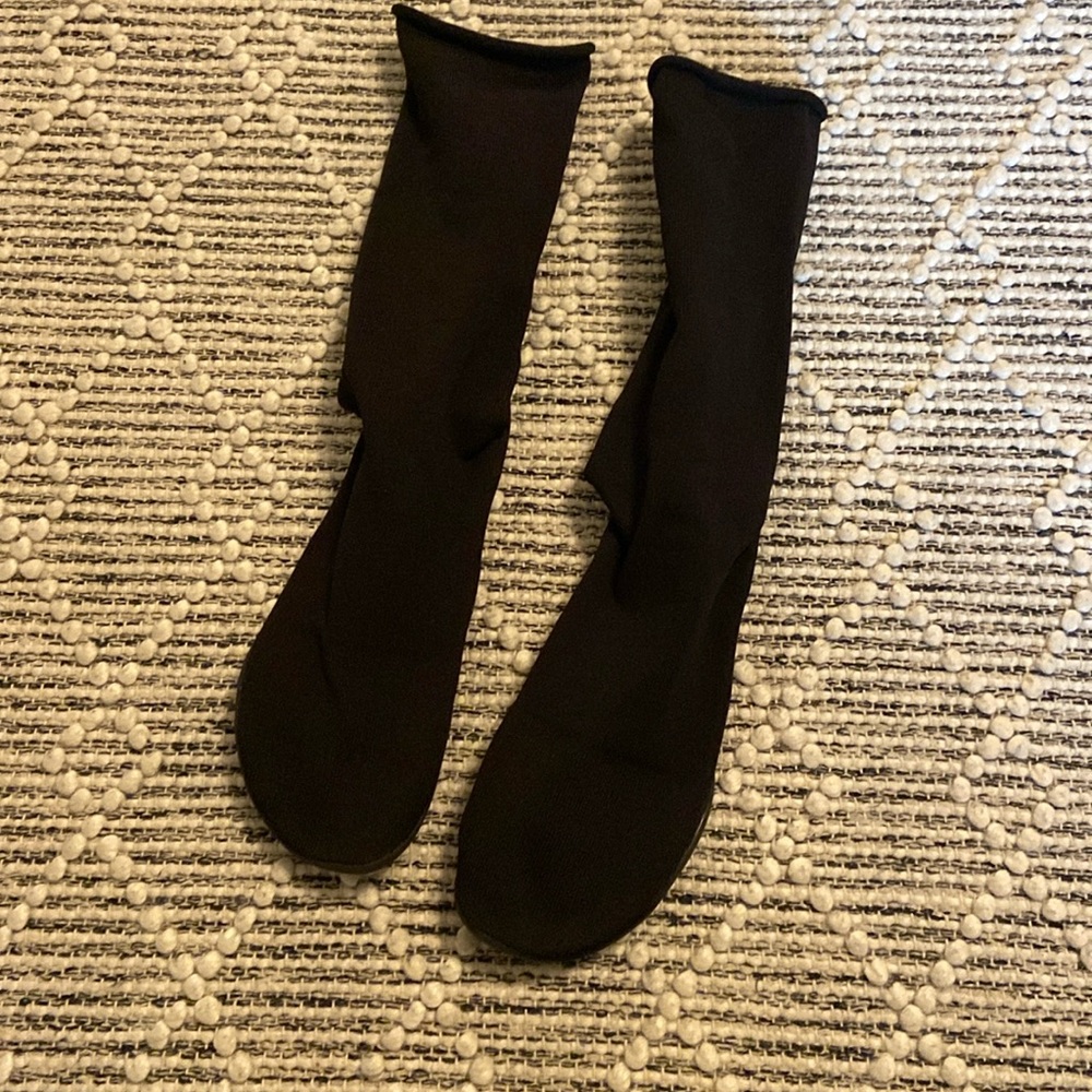 Yeezy Black Slides size 3 (approx men’s 11)